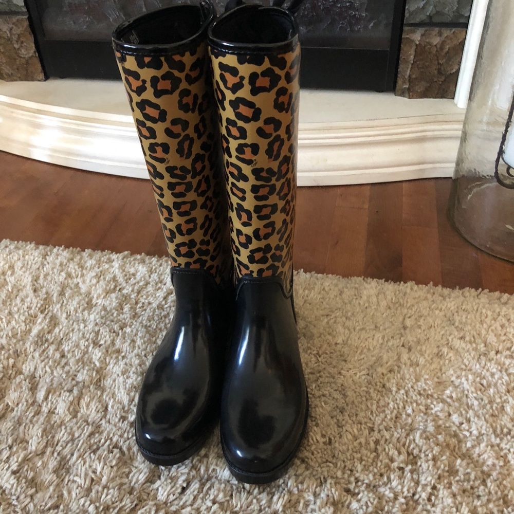 Coach cheetah rain boots